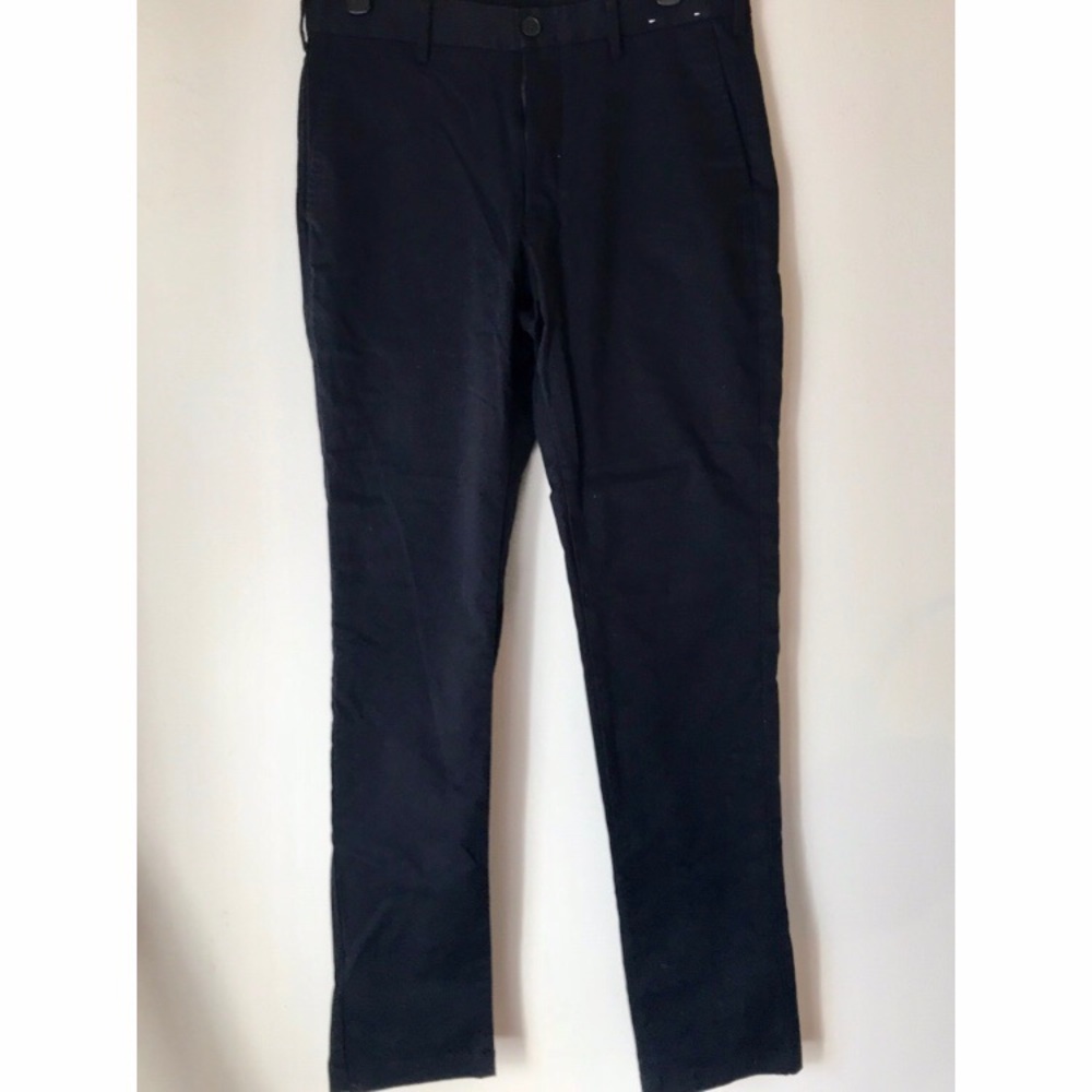 Mens navy Uniqlo slacks 30x34